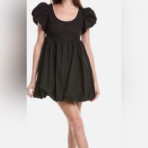 “SIZE MEDIUM” WOMENS ENGLISH FACTORY Mini Ruffle Accent Blouson Dress